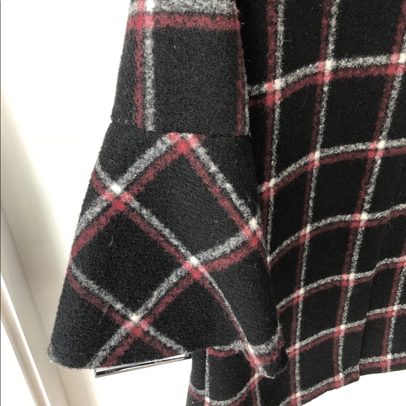 BB Dakota Coat - Picture 8 of 9